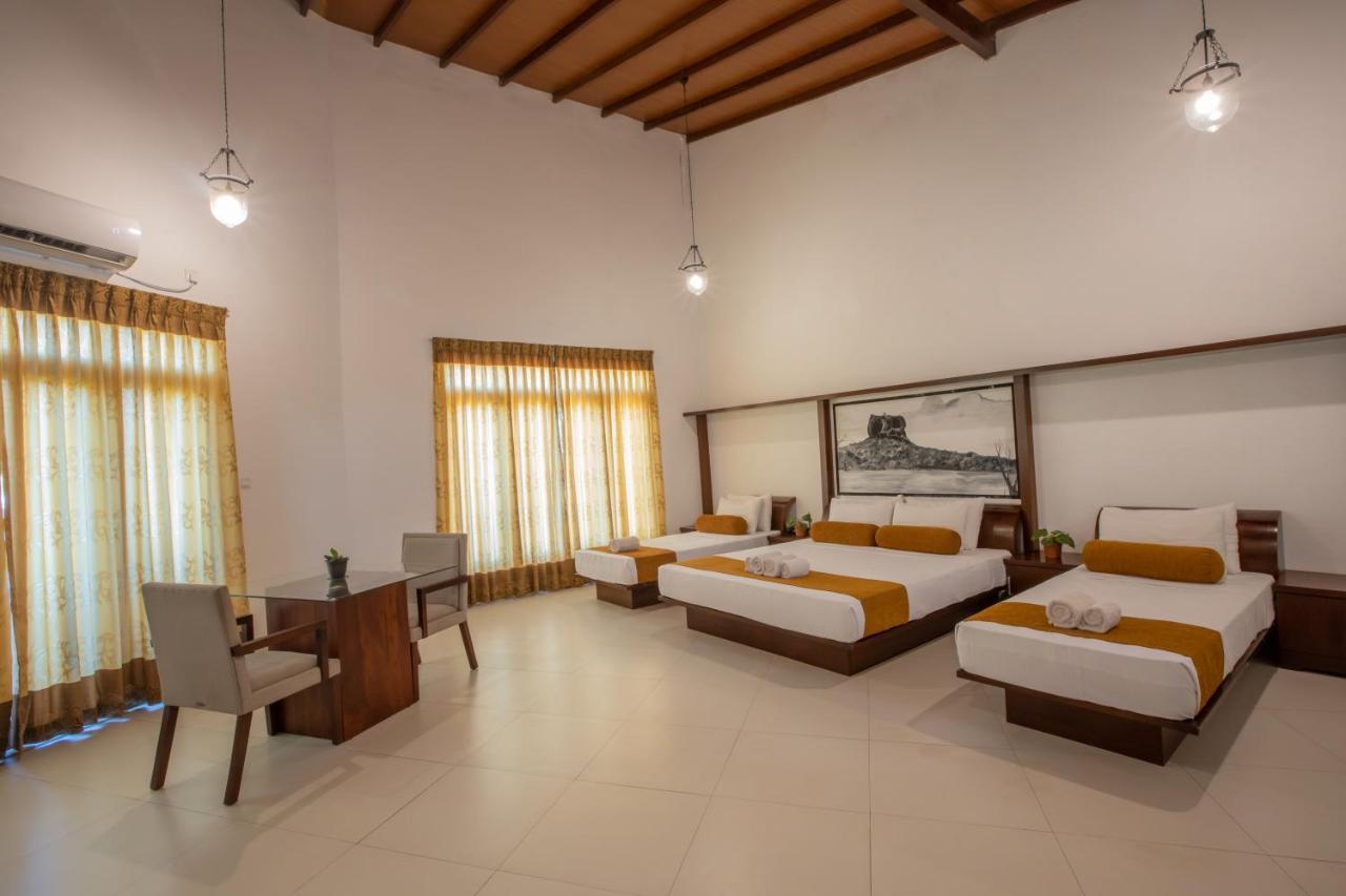 Sigiriya Wewa Addara Hotel - Hotel By The Lake Exterior photo