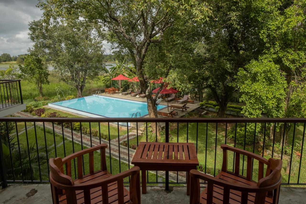 Sigiriya Wewa Addara Hotel - Hotel By The Lake Exterior photo