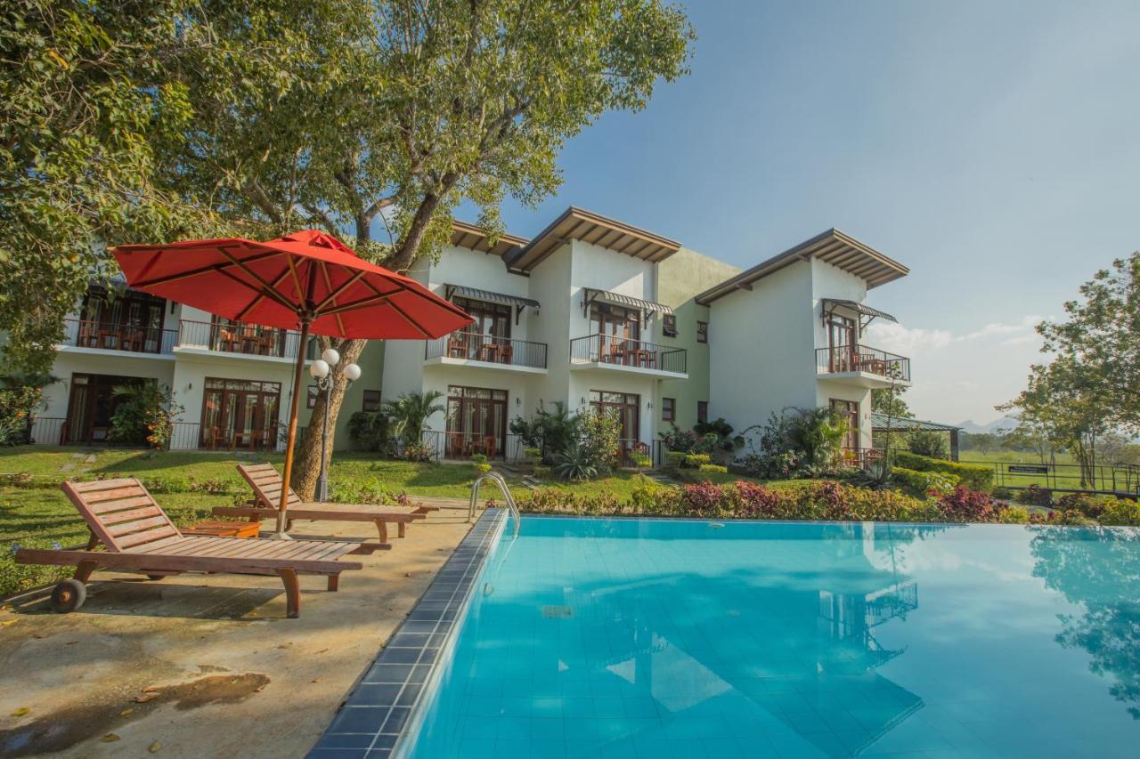 Sigiriya Wewa Addara Hotel - Hotel By The Lake Exterior photo